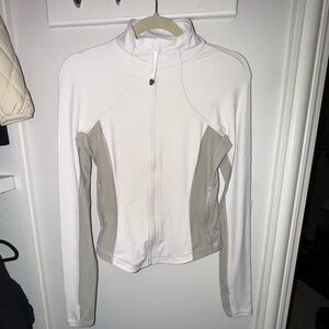 Lululemon - NWOT - Throwback Shape Jacket